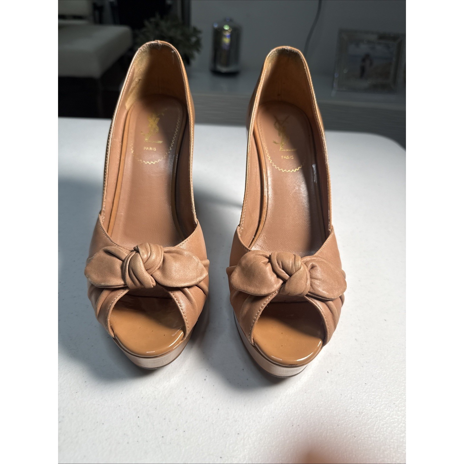 Saint Laurent Beige Patent And Leather Bow Tie Palais Platform Peep Toe Pumps 8